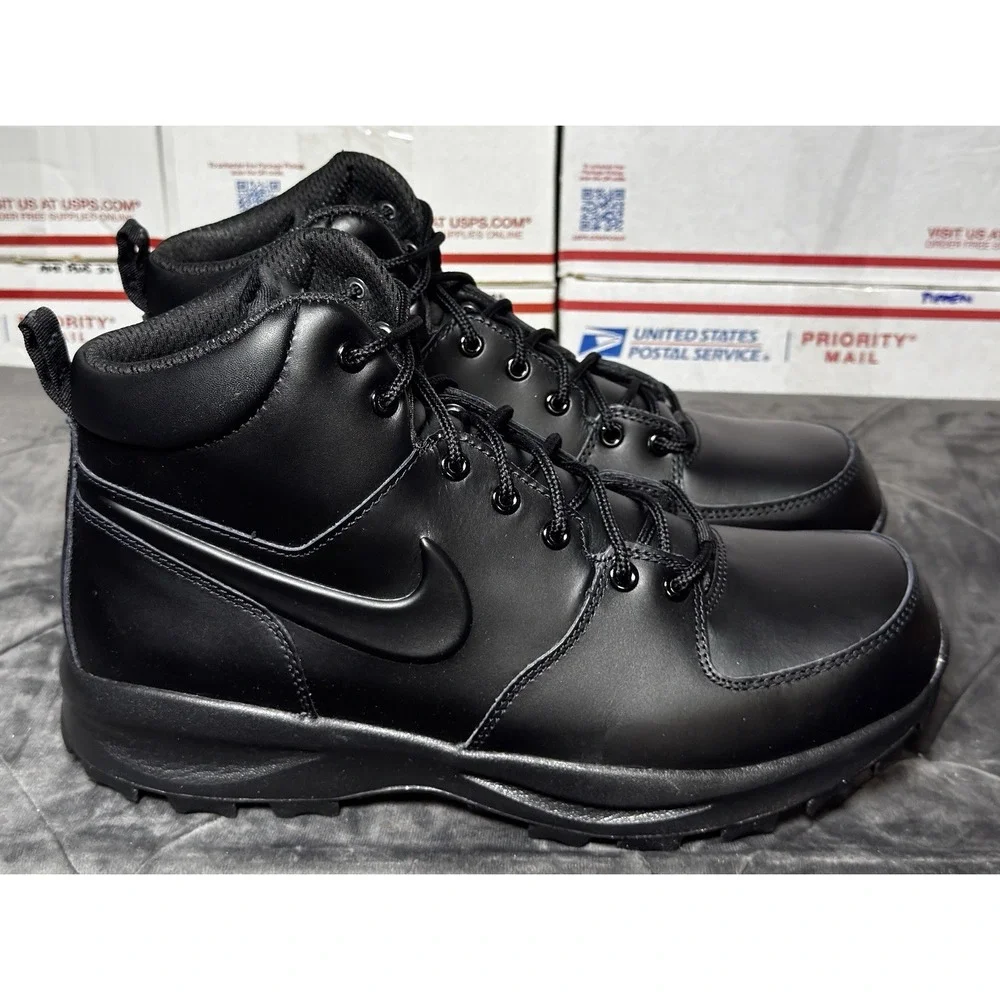 Size 11.5 - Nike Manoa Leather Boots Triple Black 454350 003